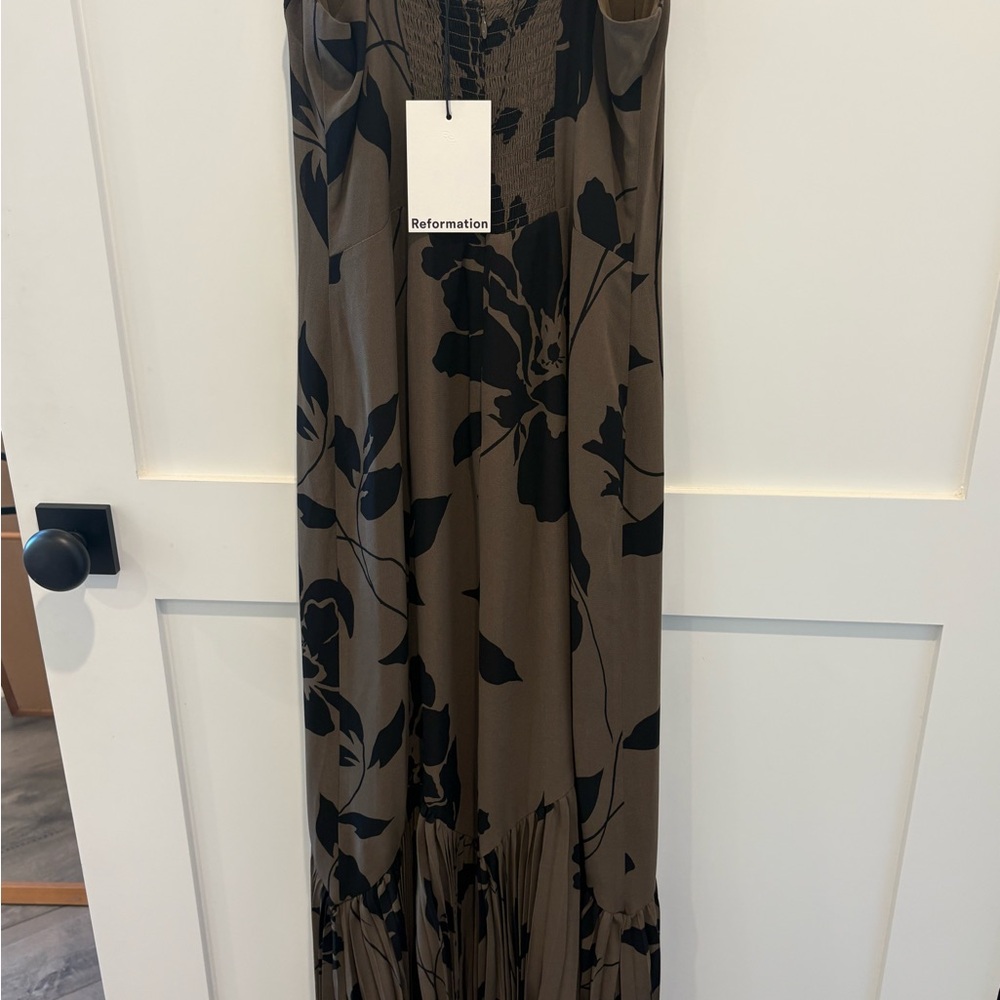 NWT Reformation Aiko dress in Solana print. Floral - Picture 11 of 11